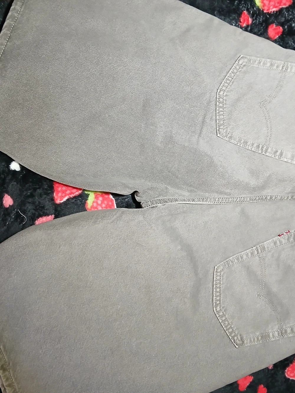 Classic Levi's Men's 470 Baggy  Gray Casual Denim Shorts. #Levishorts